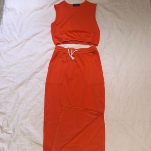 Medium orange sporty two pieces set